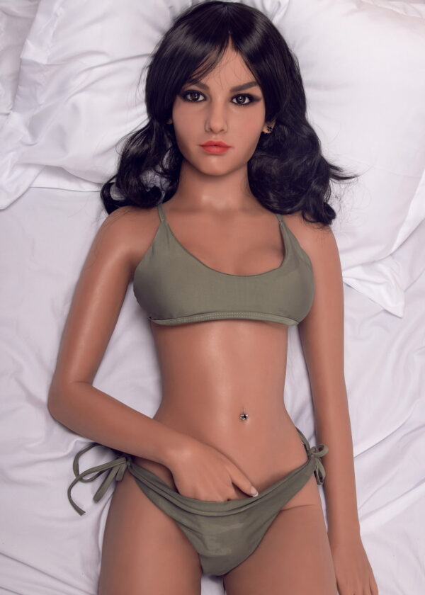 Bambola del sesso Anissa con riccioli neri e seno piccolo Bambole del Sesso (Sexdolls) Bambola del sesso Anissa con riccioli neri e seno piccolo