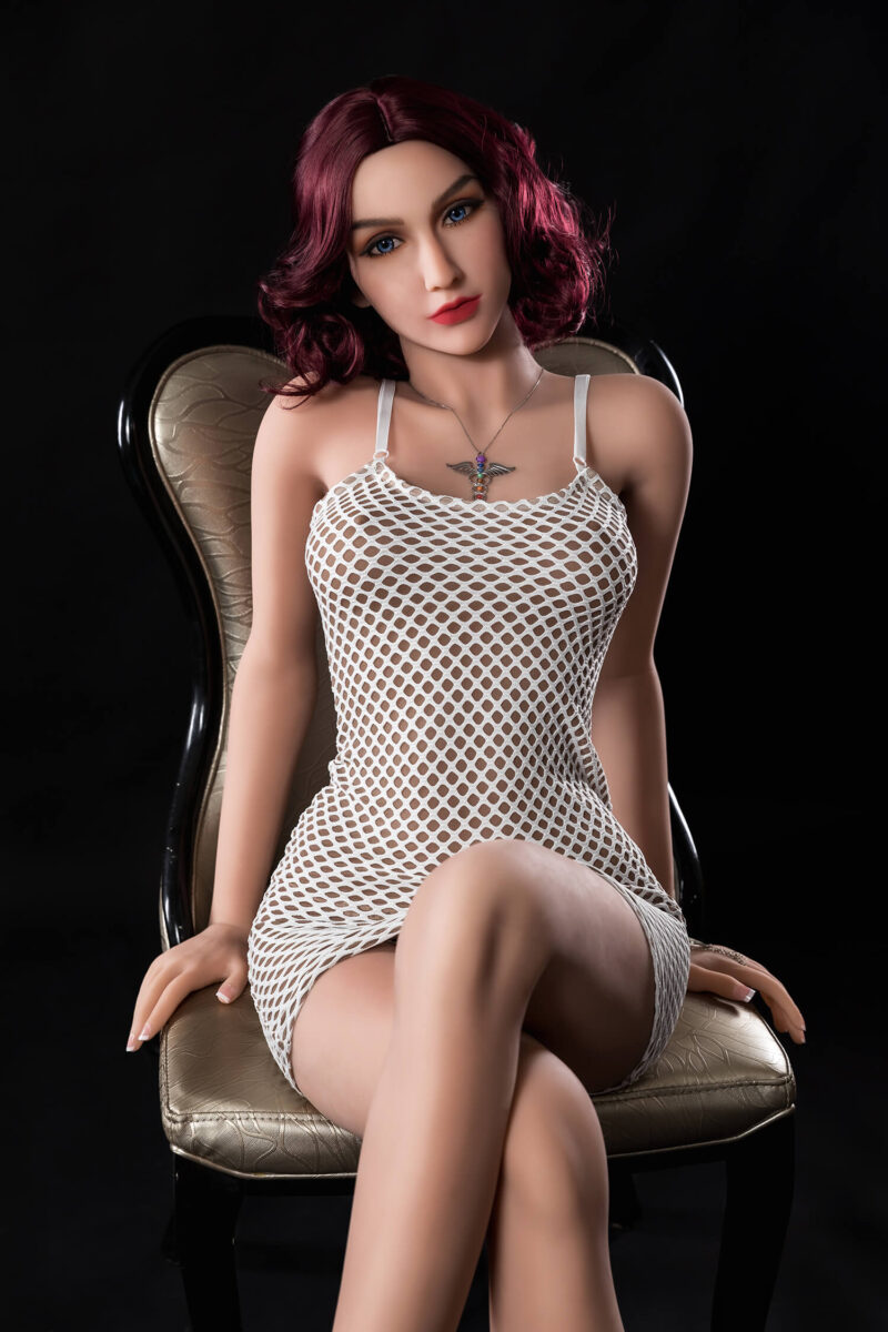 Bambola sessuale realistica (Realdoll) La realdoll Donna, rossa, con corporatura snella e seno di coppa C 44