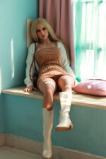 Bambola sessuale realistica (Realdoll) La bambola del sesso bionda Lotte con una statura piena e un grande seno coppa D 139