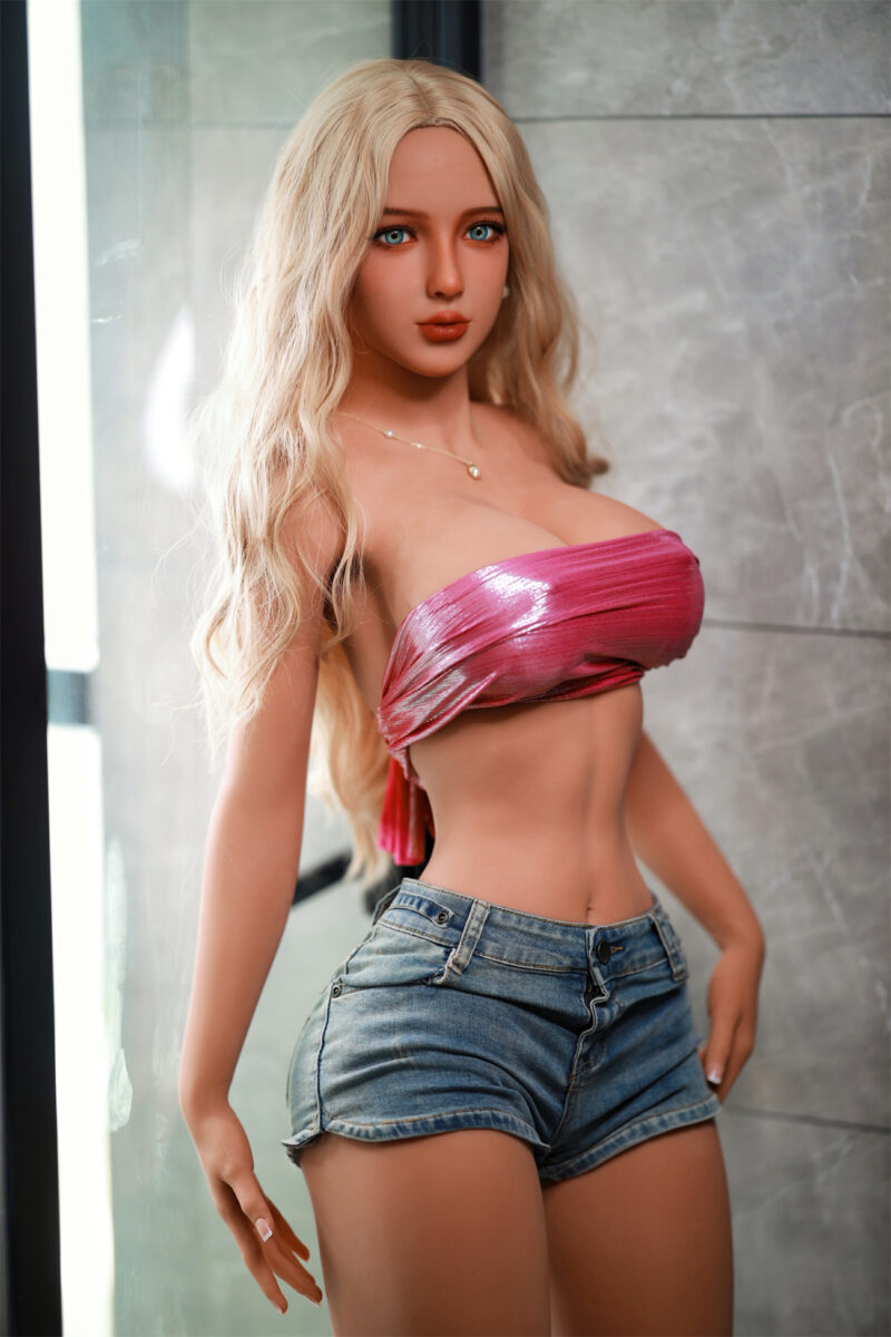 Bambola sessuale realistica (Realdoll) La bambola sessuale bionda Aimee con seni grandi e coppa D 68