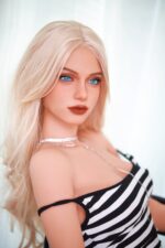 DD161-117 Bambola sessuale realistica (Realdoll) DutchDoll Hannah | 161 cm 62