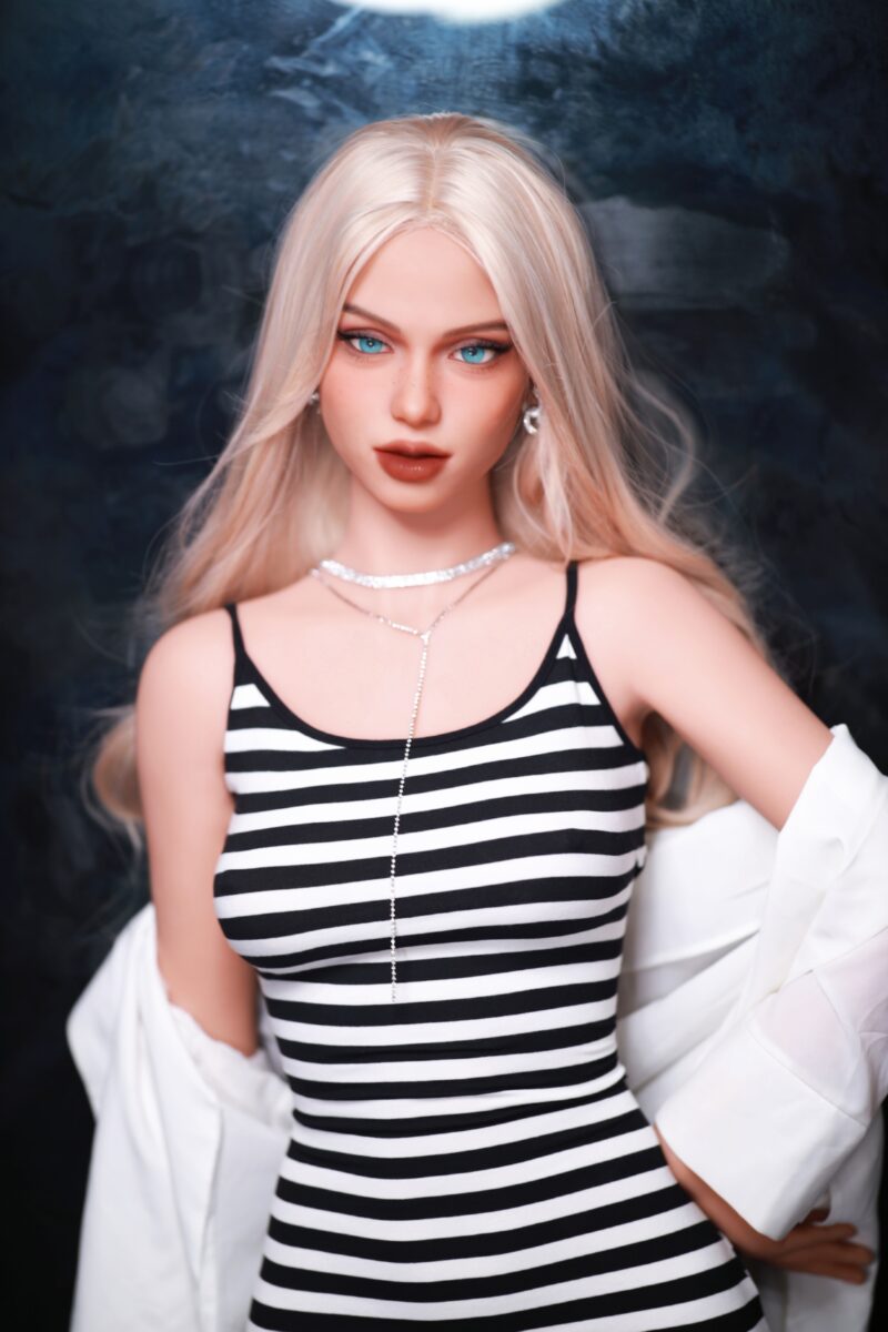 Bambola sessuale realistica (Realdoll) DutchDoll Hannah | 161 cm 38