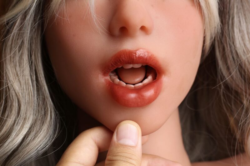 Bambola sessuale realistica (Realdoll) DutchDoll Chloe | 161 cm 61