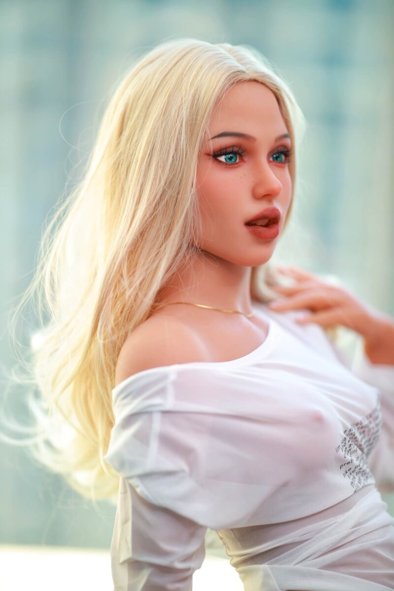 Bambola sessuale realistica (Realdoll) DutchDoll Sara | 158 cm 90