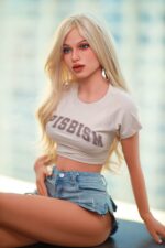 Bambola sessuale realistica (Realdoll) DutchDoll Lilly | 158 cm 61