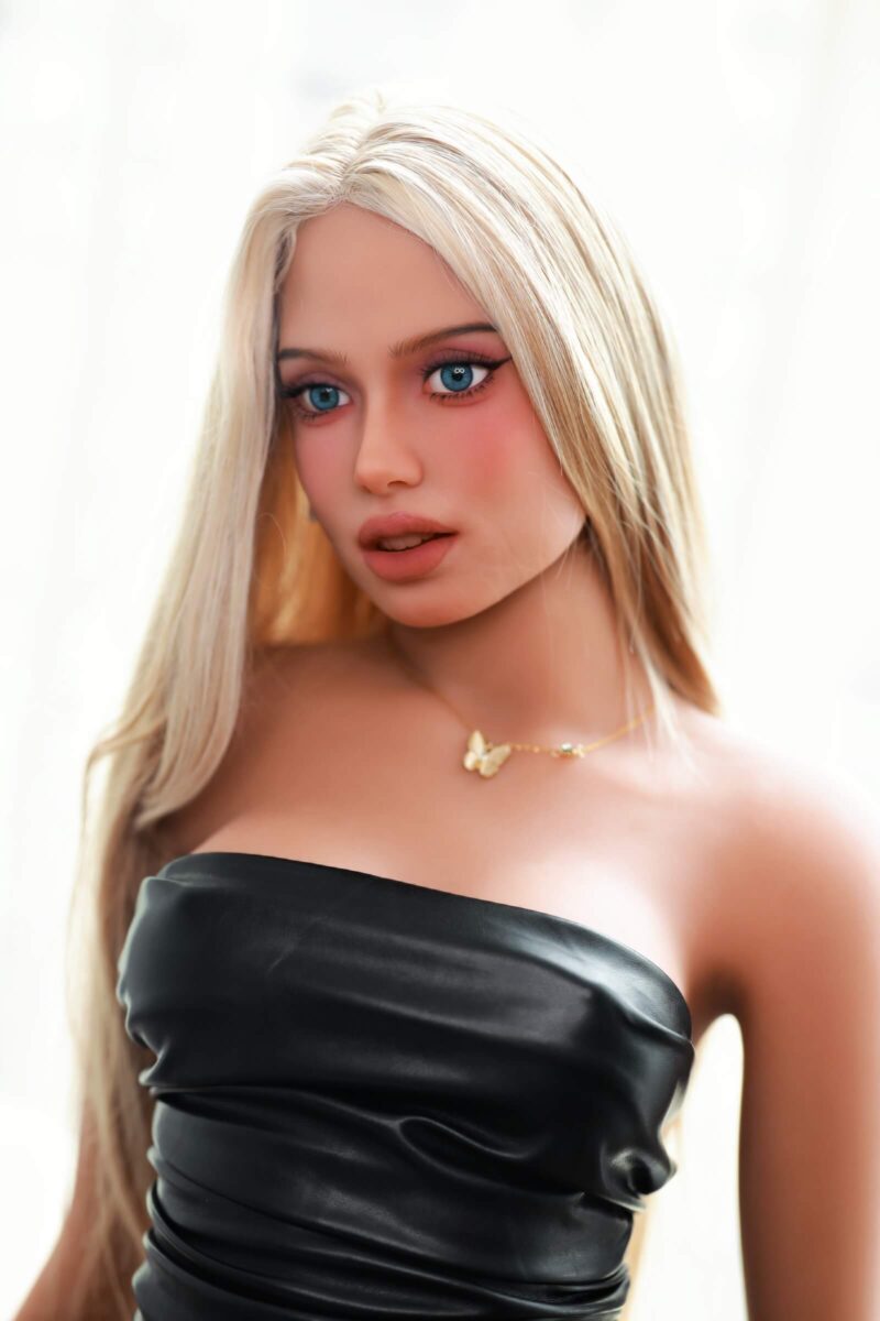 Bambola sessuale realistica (Realdoll) DutchDoll Sophie | 158 cm 57
